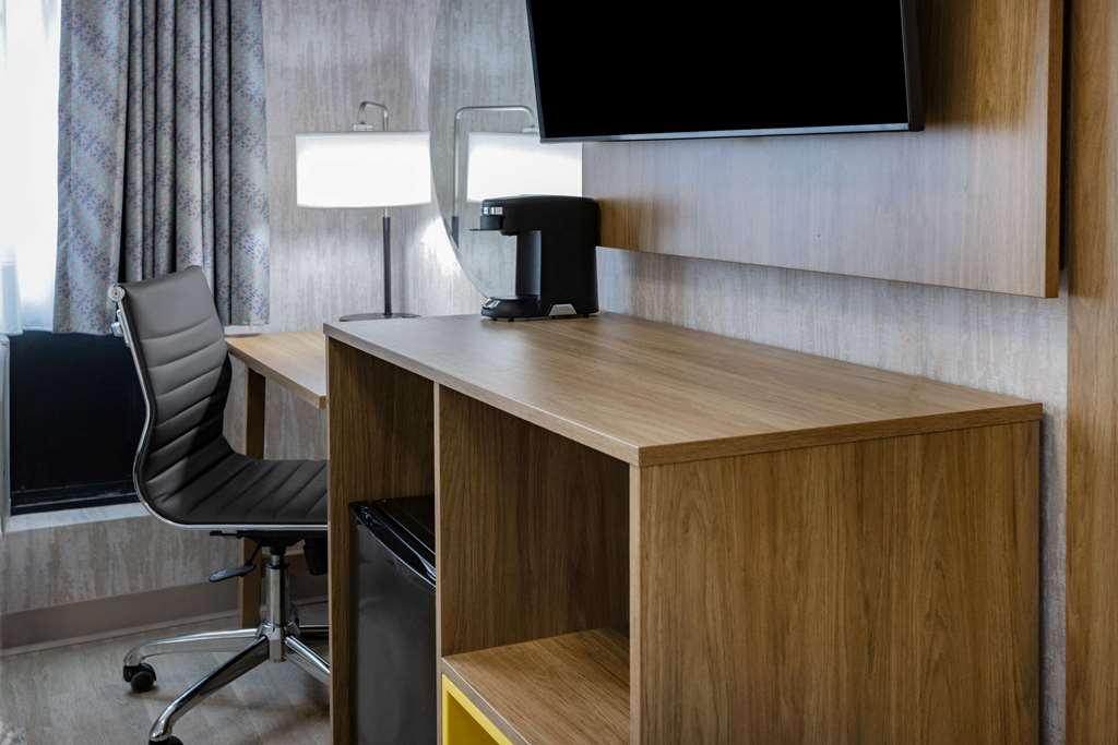 Days Inn By Wyndham Bronx Nyc Ню Йорк Стая снимка